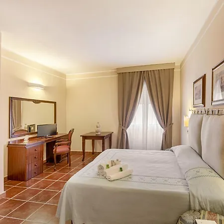 Colonna Palace Mediterraneo Szálloda Olbia