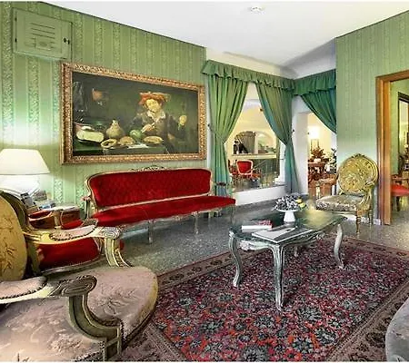 מלון Colonna Palace Mediterraneo