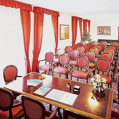 Colonna Palace Mediterraneo 4*