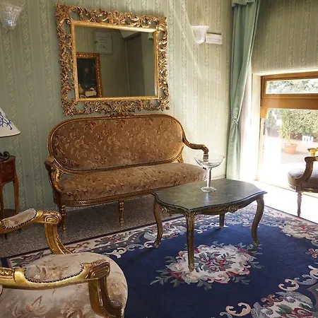 Szálloda Colonna Palace Mediterraneo 4*