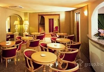 Colonna Palace Mediterraneo מלון 4*