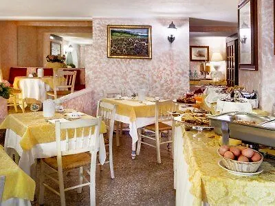 Colonna Palace Mediterraneo 4* אולביה