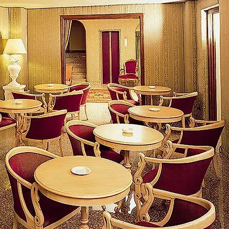 Szálloda Colonna Palace Mediterraneo 4*